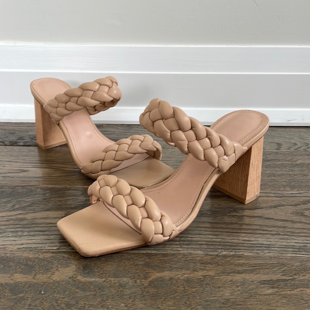 Braided Sandal Block Heel Nude​​​​​​​​​​​​